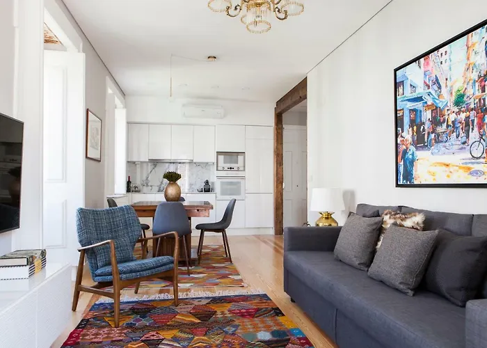 Alfama Sophisticate Flat With Balconies 2bedrs 2baths & Ac In 19th Century Building Historic Center Apartamento *